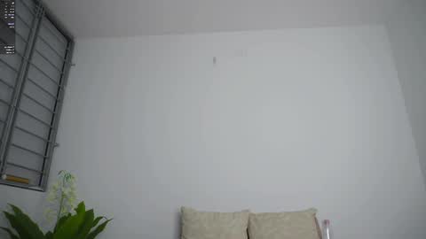 Snapshot of sweetpussyhot_ chatting on 1, 3, 2025 Hello Welcome Im here from WEDNESDAY to SUNDAY 430am to  830am and 3  to 7  timeMONDAY and TUESDAY i rest online show from 1, 3, 2025