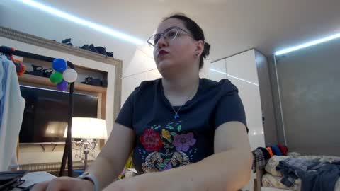 Snapshot of sweetraisa chatting on 3, 3, 2025 SweetRaisa online show from 3, 3, 2025