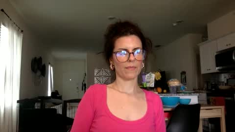 sweetriddance online show from 17, 4, 2026