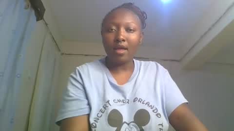 Snapshot of sweetrose2049 chatting on 5, 6, 2026 Rose Watetu online show from 5, 6, 2026
