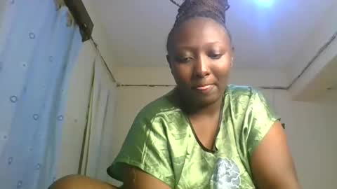 Snapshot of sweetrose2049 chatting on 7, 6, 2026 Rose Watetu online show from 7, 6, 2026