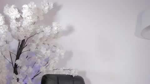  Alice Woolridge  online show from 14, 12, 2025