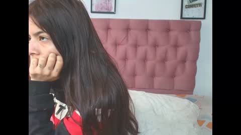 Snapshot of sweetscaarlett chatting on 7, 5, 2026 sweetscaarlett online show from 7, 5, 2026