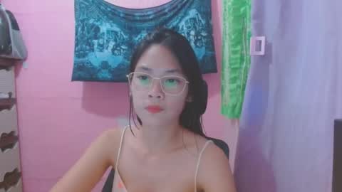 Mia online show from 18, 7, 2026