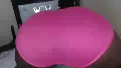 Snapshot of sweetslyvie chatting on 16, 7, 2026 sweetslyvie online show from 16, 7, 2026