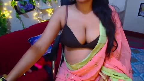 SweetSour online show from 23, 12, 2025