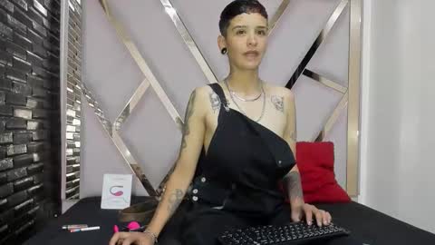 Snapshot of sweetsubmissive_rs chatting on 6, 5, 2026 sweetsubmissive rs online show from 6, 5, 2026