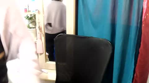 Snapshot of sweett_candy1 chatting on 19, 7, 2026 sweett_candy1 online show from 19, 7, 2026