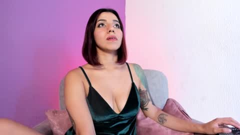 Snapshot of sweett_heartt_ chatting on 28, 12, 2024 Lorena online show from 28, 12, 2024