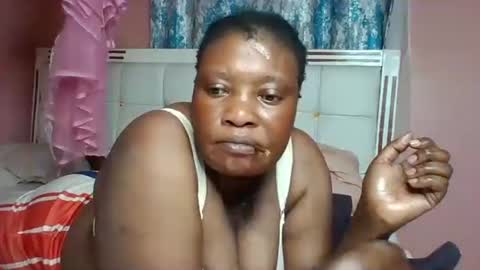 sweett_melly online show from 23, 2, 2025