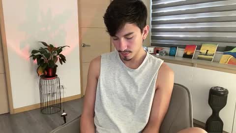 Andy  online show from 29, 10, 2025