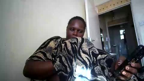 Snapshot of sweetthick_2 chatting on 3, 5, 2026 PEACHES online show from 3, 5, 2026