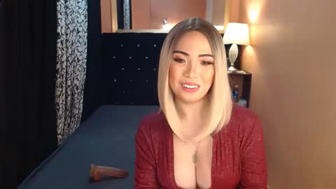 Ms trixiee online show from 28, 12, 2024