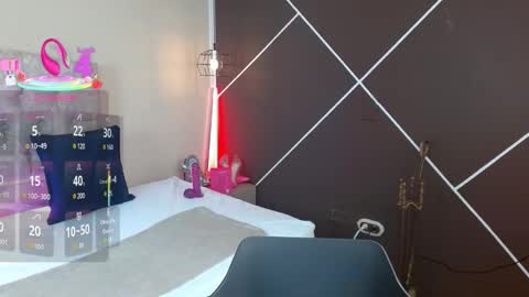 Scarlet online show from 14, 10, 2025