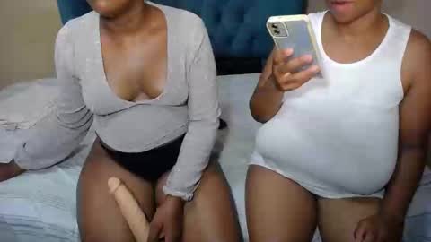 sweetwetebony2 online show from 6, 2, 2025