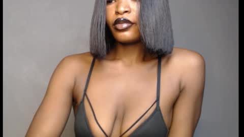 sweetxxboobsx online show from 25, 3, 2026