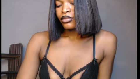 Snapshot of sweetxxboobsx chatting on 18, 5, 2026 sweetxxboobsx online show from 18, 5, 2026