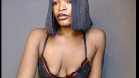 Snapshot of sweetxxboobsx chatting on 2, 6, 2026 sweetxxboobsx online show from 2, 6, 2026