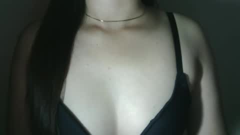 Snapshot of sweety_princess15 chatting on 8, 10, 2025 sweety_princess15 online show from 8, 10, 2025