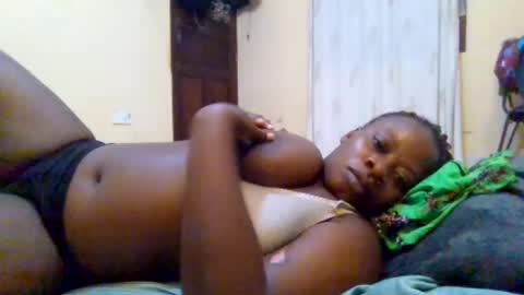 Snapshot of sweetyass25 chatting on 13, 7, 2026 sweetyass25 online show from 13, 7, 2026