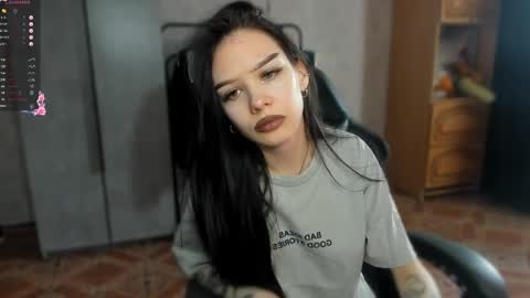 Snapshot of sweetydeviliya chatting on 25, 3, 2026 sweetydeviliya online show from 25, 3, 2026