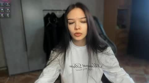 Snapshot of sweetydeviliya chatting on 14, 4, 2026 sweetydeviliya online show from 14, 4, 2026