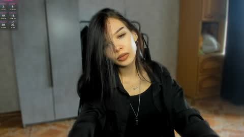 Snapshot of sweetydeviliya chatting on 27, 4, 2026 sweetydeviliya online show from 27, 4, 2026
