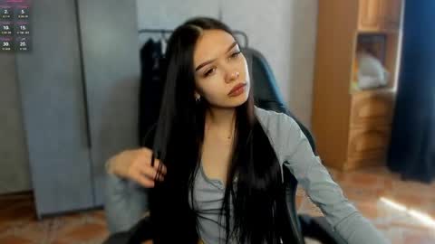 Snapshot of sweetydeviliya chatting on 28, 4, 2026 sweetydeviliya online show from 28, 4, 2026