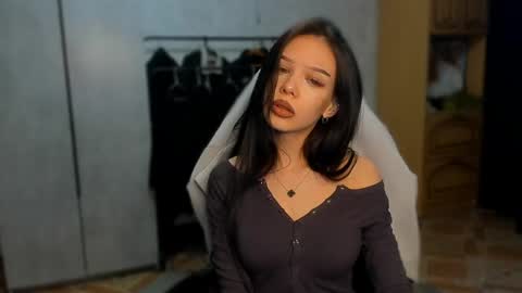 Snapshot of sweetydeviliya chatting on 15, 5, 2026 sweetydeviliya online show from 15, 5, 2026