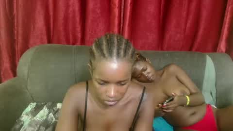 Snapshot of sweetz_candice chatting on 25, 2, 2025 sweetz_candice online show from 25, 2, 2025