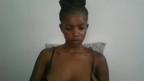 Snapshot of sweetz_candice chatting on 16, 9, 2025 sweetz_candice online show from 16, 9, 2025
