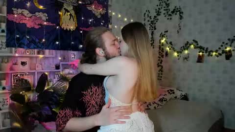 Snapshot of swiity_room_ chatting on 16, 7, 2026 Slavik Vikulik online show from 16, 7, 2026