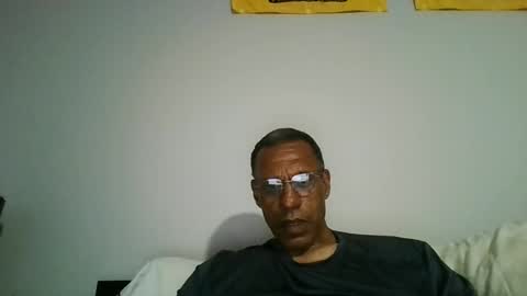 swimmerbod2495 online show from 12, 6, 2026