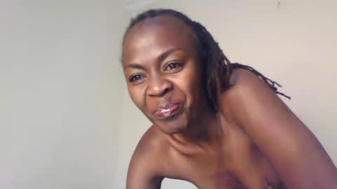 Snapshot of swtebony1 chatting on 14, 7, 2026 ALICIA online show from 14, 7, 2026