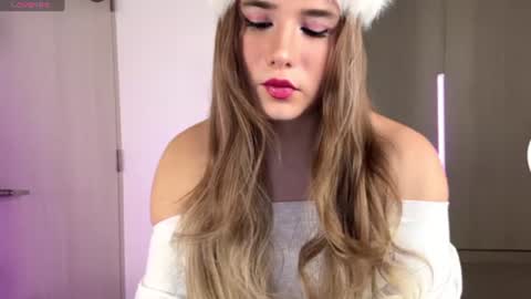 swtgoldenangel_ online show from 28, 6, 2026