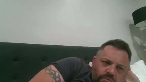 sxylegsturnmeon online show from 4, 2, 2025