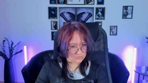 syllviareed online show from 11, 1, 2026