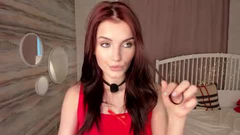 Snapshot of synne_glows chatting on 11, 6, 2026 Eva online show from 11, 6, 2026