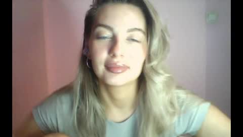 Snapshot of syrami chatting on 25, 4, 2026 syrami online show from 25, 4, 2026