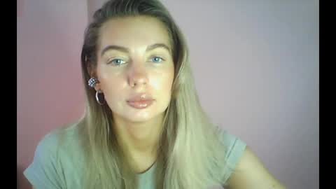 Snapshot of syrami chatting on 8, 5, 2026 syrami online show from 8, 5, 2026