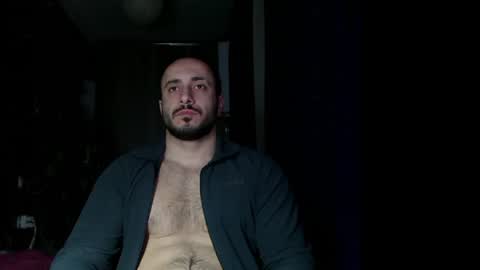 Snapshot of t_huracane chatting on 8, 2, 2025 Huracane online show from 8, 2, 2025