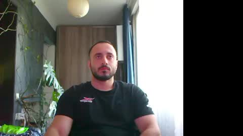 Snapshot of t_huracane chatting on 25, 4, 2026 Huracane online show from 25, 4, 2026
