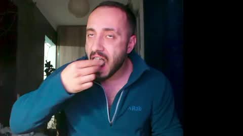 Snapshot of t_huracane chatting on 30, 4, 2026 Huracane online show from 30, 4, 2026