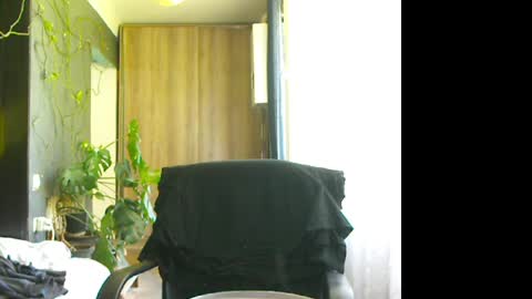 Snapshot of t_huracane chatting on 10, 5, 2026 Huracane online show from 10, 5, 2026