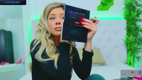 Arianna online show from 23, 12, 2024