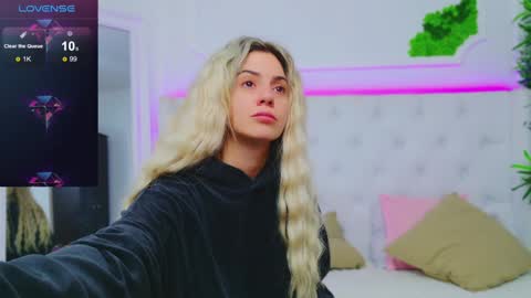 Arianna online show from 9, 1, 2025