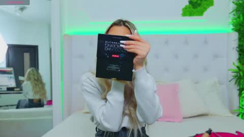 Arianna online show from 23, 1, 2025