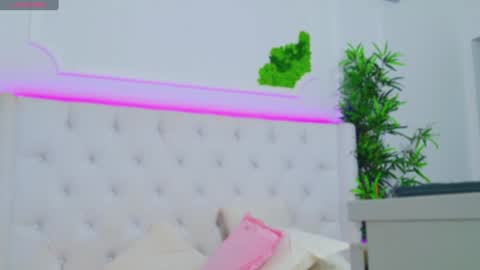 Arianna online show from 23, 1, 2025