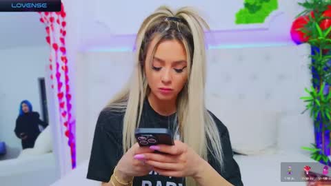 Arianna online show from 19, 2, 2025