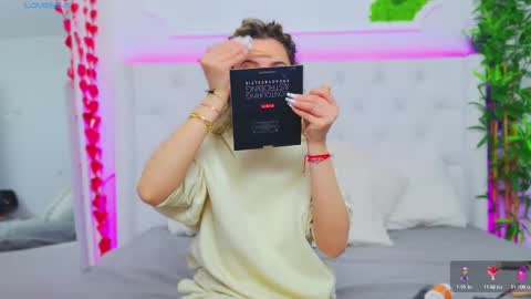 Arianna online show from 10, 3, 2025